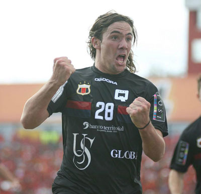 Sanna Khánh Hòa - Biển Việt Nam trình làng tân binh