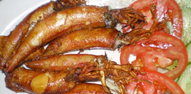 Món mực trứng chiên ngon miệng