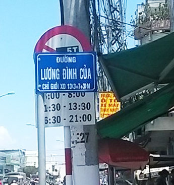 Biển tên đường chưa đúng