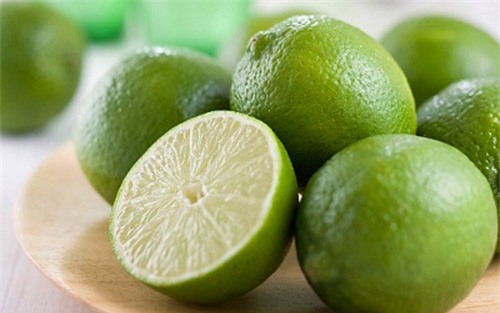 Mách bạn cách chọn chanh tươi không bị nhiễm độc