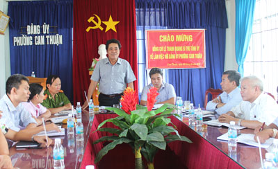 Đồng chí Lê Thanh Quang phát biểu tại buổi làm việc.