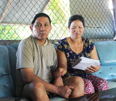  Vợ chồng bà Tuyết lâm vào khó khăn.