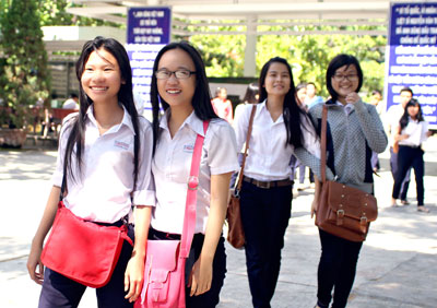 Kết thúc kỳ thi tốt nghiệp Trung học phổ thông năm 2014: Thí sinh phấn khởi