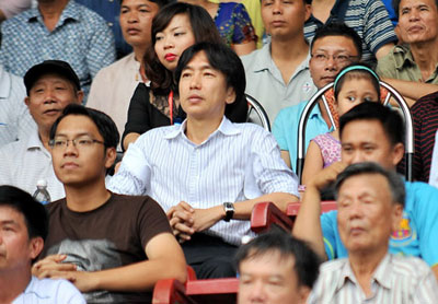 Đội tuyển Việt Nam trước đợt tập trung: Ông Miura chạy nước rút