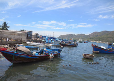 Trăn trở làng chài Vĩnh Trường