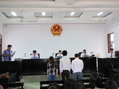 Trộm xe máy theo "đơn đặt hàng", 3 bị cáo lãnh án