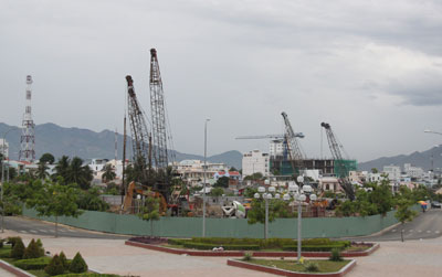 Nhiều dự án nhà ở chậm tiến độ