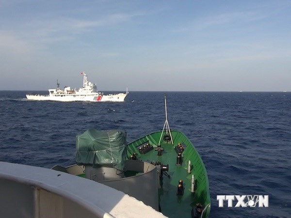 Tàu Trung Quốc bám đuổi, ngăn cản tàu Cảnh sát biển Việt Nam