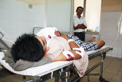 Ông Phạm Văn Tâm bị chém trọng thương.