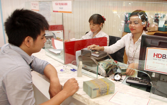 Lãi suất bình quân liên ngân hàng có xu hướng tăng ở các kỳ hạn