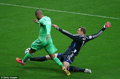 Khi thủ môn thành hậu vệ