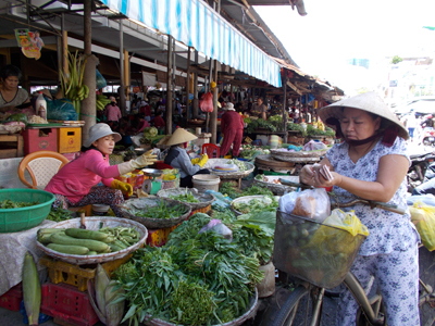 Nha Trang: Tăng thu ngân sách từ các chợ