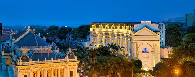 Toàn cảnh khách sạn Hilton Hanoi Opera.