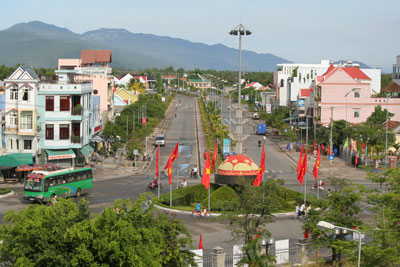 Trung tâm thị xã Ninh Hòa được đầu tư xây dựng khang trang.