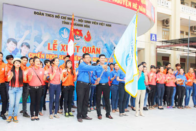 Chiến dịch sinh viên tình nguyện hè: Hơn 400 sinh viên tham gia