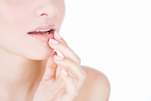 Lời khuyên cho nàng môi thâm