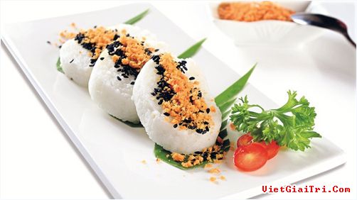 Cơm nắm ruốc tôm