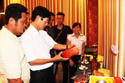 Hơn 100 doanh nghiệp tham gia