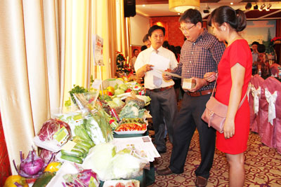 Strengthening trade cooperation between Khanh Hoa Province and Lam Dong Province