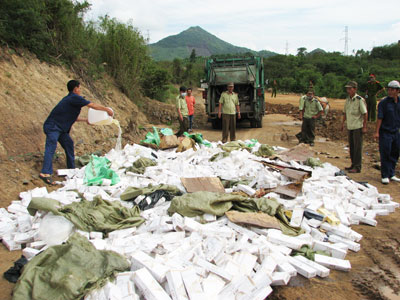 Công tác chống buôn lậu, gian lận thương mại và hàng giả: Tăng cường kiểm tra, kiểm soát