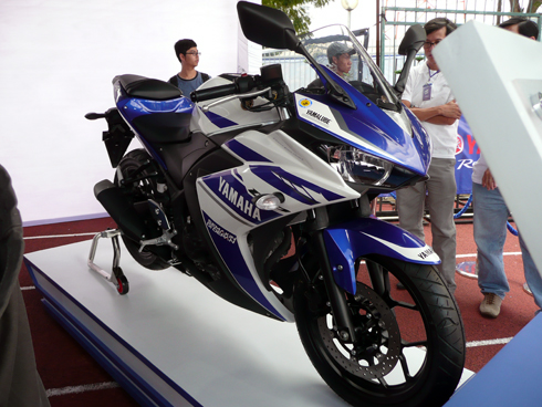 Mẫu xe Yamaha R25 mới được nhập về Việt Nam.