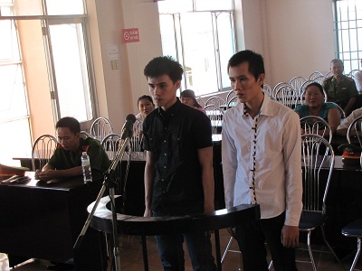 Cùng góp tiền dùng ma túy, cùng vào tù