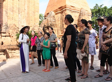 Bồi dưỡng nghiệp vụ cho hơn 70 thuyết minh viên du lịch