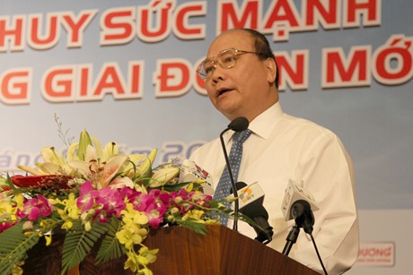 Tìm giải pháp phát huy sức mạnh miền Trung