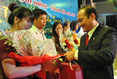 Hội thi cán bộ Agribank tài năng - thanh lịch năm 2014 khu vực duyên hải miền Trung - Tây nguyên