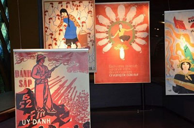 Triển lãm tranh cổ động về hình ảnh người phụ nữ Việt Nam tại Pháp