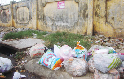 Thiếu ý thức nơi công cộng