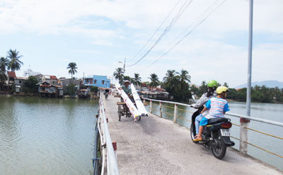 Cầu Ngọc Thảo.