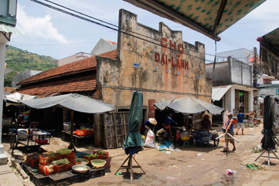 Chợ Đại Lãnh xuống cấp