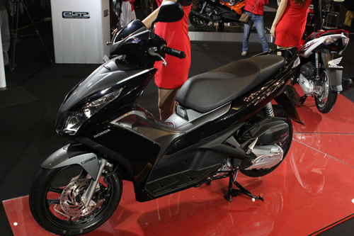 Honda Air Blade 125 màu đen giá chỉ 35,5 triệu đồng