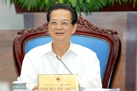 Thủ tướng Nguyễn Tấn Dũng: Nếu chúng ta tiếp tục nỗ lực, không chủ quan trong thực hiện các giải pháp đã đề ra thì khả năng đạt được các chỉ tiêu đề ra cho năm 2014 là khả thi, trong đó có mục tiêu tăng trưởng GDP 5,8%. Ảnh: VGP/Nhật Bắc