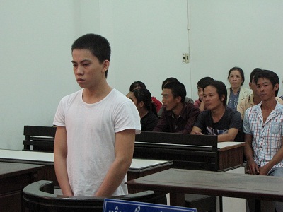 Bác kháng cáo của đối tượng không chấp nhận chia tay người yêu