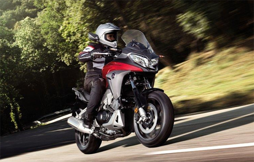 Honda làm mới Crossrunner 2015