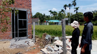 Rào lối đi chỉ vì mất chỗ đổ rác