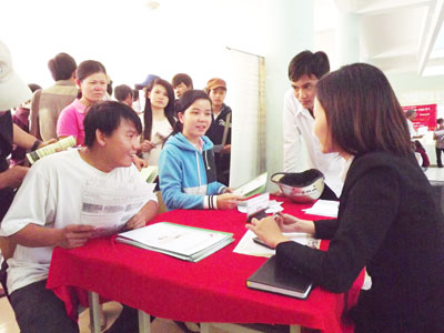 Xuất khẩu lao động: Cơ hội làm giàu chính đáng