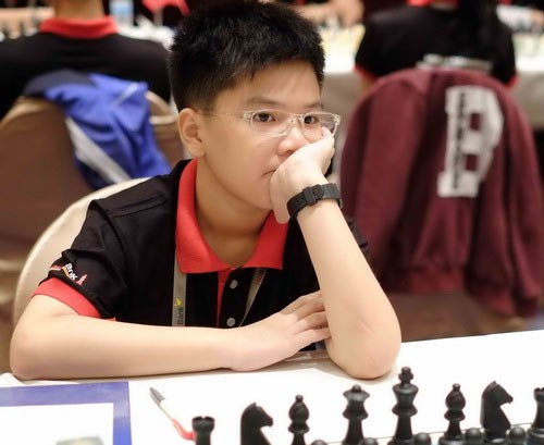 Anh Khôi áp sát vị trí dẫn đầu giải cờ vua trẻ thế giới