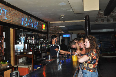 Ra quân kiểm tra hoạt động khu phố Tây