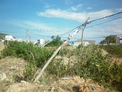 Trụ điện không an toàn