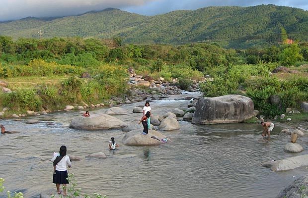 Du lịch Đà Lạt - Suối nước nóng tự nhiên Đam Rông