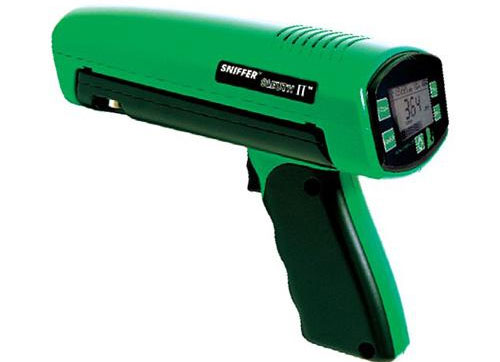 Súng kiểm tra tài xế đang nhắn tin hay gọi điện thoại.