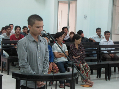 20 năm tù cho đối tượng đâm chết người