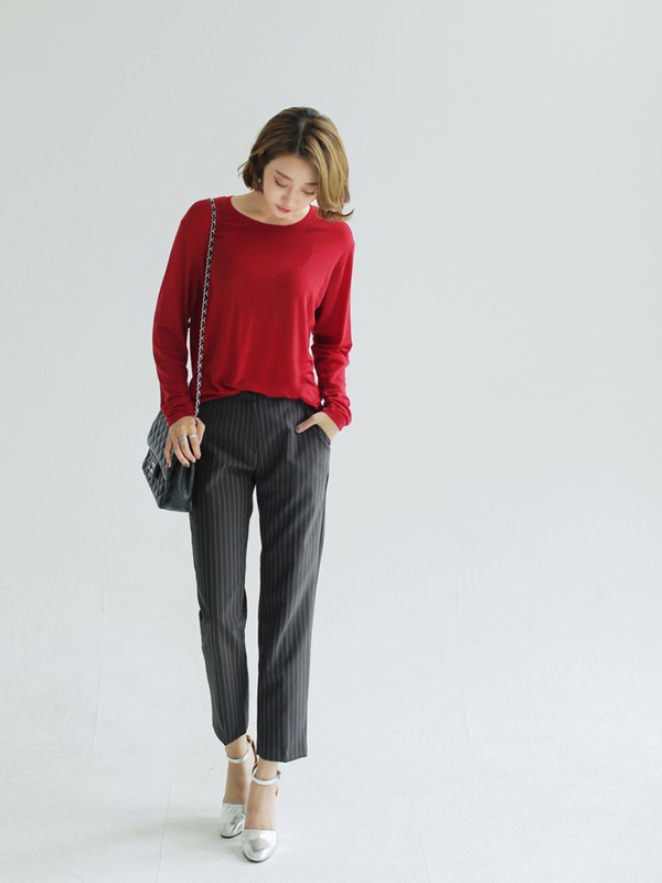 "Gia vị" mới với gam đỏ mận và xanh rêu đậm đà