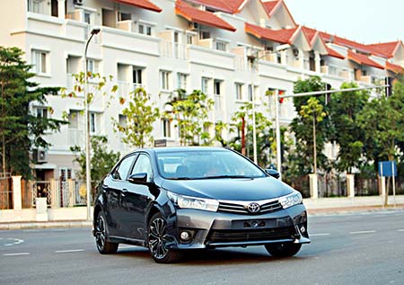 Toyota Altis 2014 tại Việt Nam có gì mới?