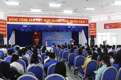 Hơn 300 đoàn viên, thanh niên, sinh viên được tư vấn nghề nghiệp, việc làm