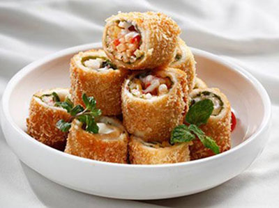 Sandwich trái cây chiên giòn