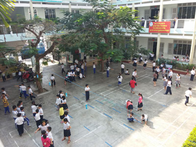 Nhiều khó khăn trong năm học mới